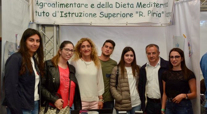 Gli studenti del Piria concludono il percorso ASL all’Università Mediterranea. Manifestazione “Universo Mediterranea. Una rete per il futuro”